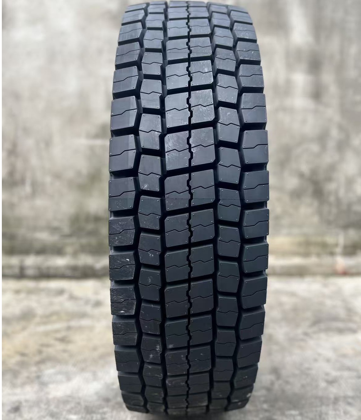 Anvelope tractiune AVANTECH DRR1000 285/70 R19.5 146/143L