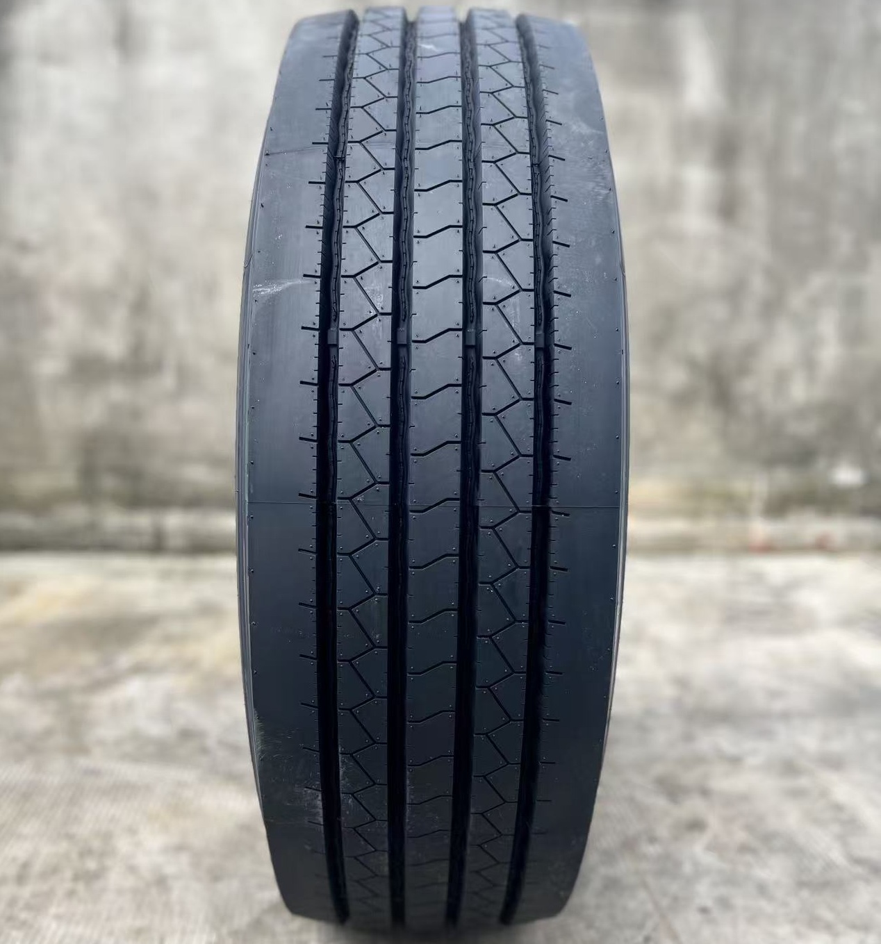 Anvelope directie AVANTECH STR1000 385/65 R22.5 164/158K
